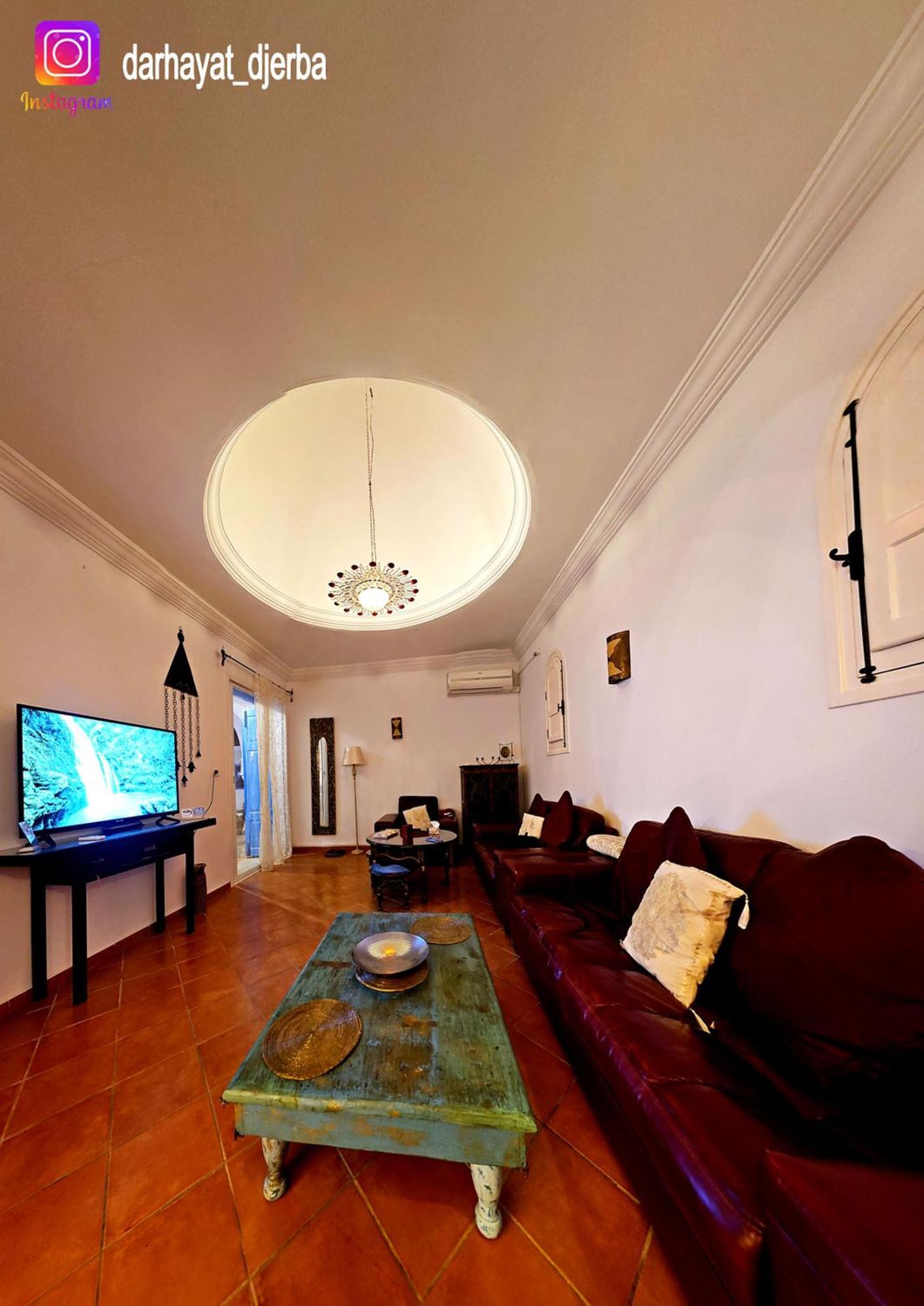 Dar Hayat Villa Triffa Exteriör bild